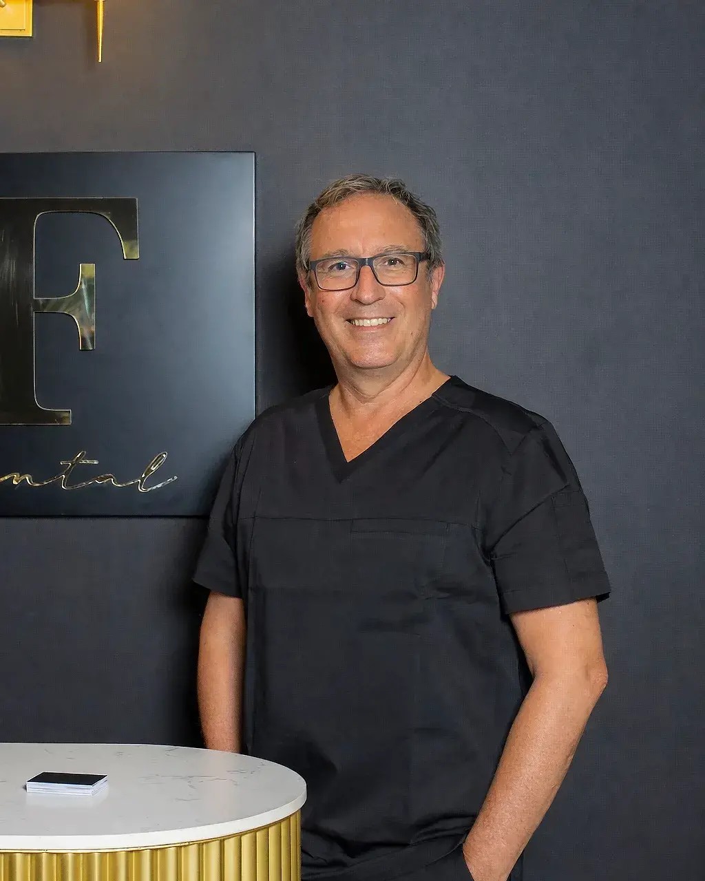 Dr Andrés Valdés Beltrán